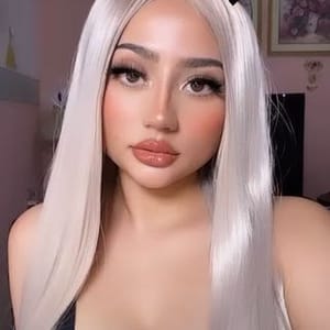 Daisy J