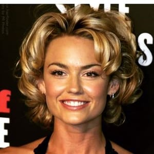 Kelly Carlson