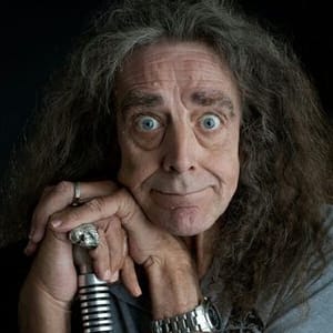Peter Mayhew