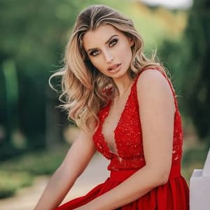 Laura Nunez