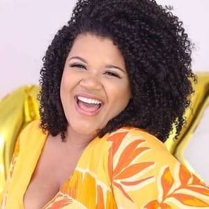 Queli Menezes