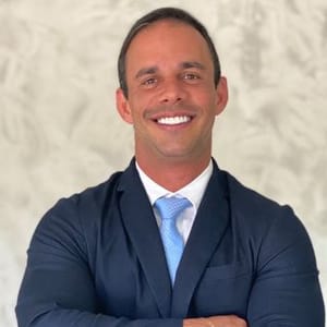 Dr Fabio Mascarenhas