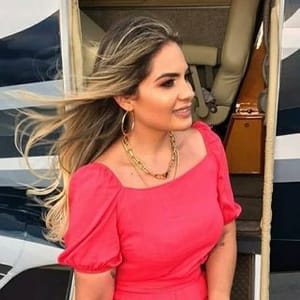 Laura B.
