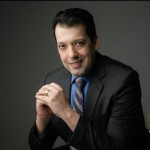 Pr Junior Batista