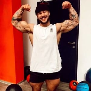 Niklas Schmid