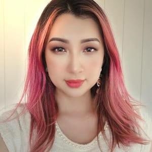 Mia Chen