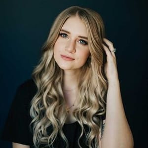 Laura Barton