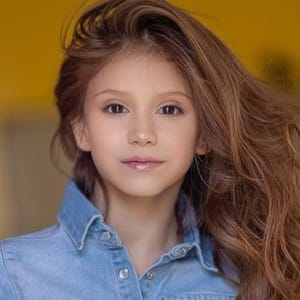 Starr Belle