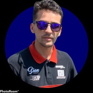 Caue Motociclista Nato