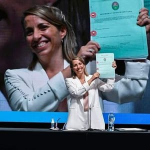 Laura Stratta
