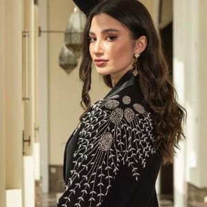 Aabayat Bayss Kolykshn