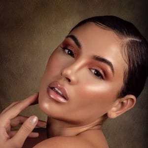 Caroline Andrade