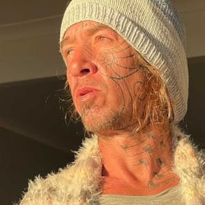 Carlos Tao