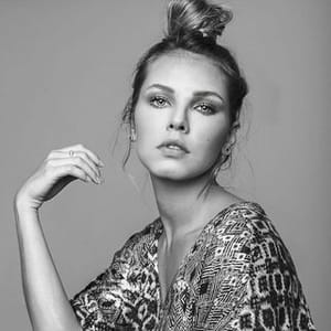 Louise D' Tuani
