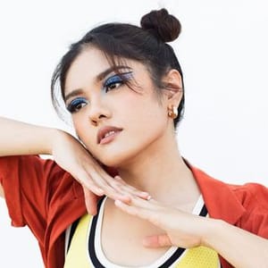 Shasha Abedul.