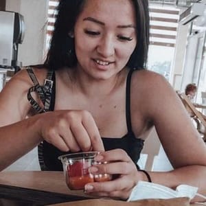chloe gayat