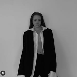 Veronika L.