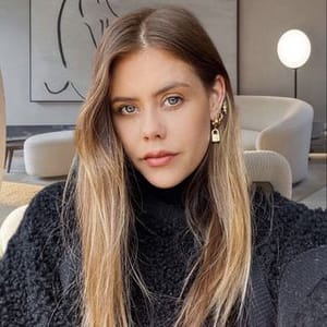 Nicola Mulock Houwer