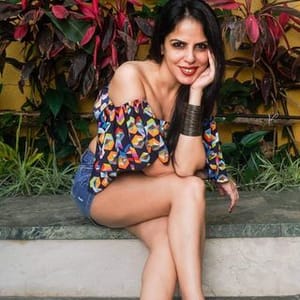 Tania Suri