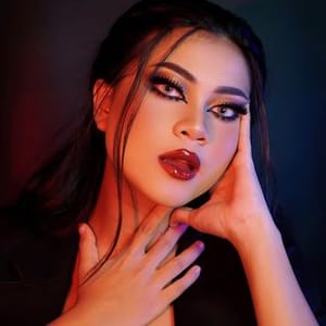 Hanum Megavian