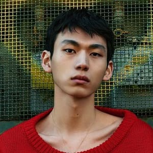 Jinwoo Jang