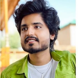 Paras Chopra