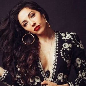 Yvette Gonzalez-nacer