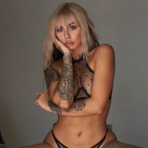 cynthiaaluxx