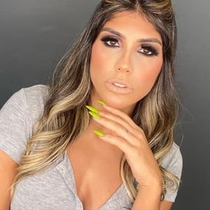 Iza Correia