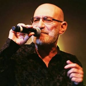 Hoadaran Astad Siaosh Kmishi