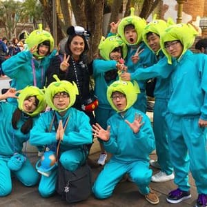 Cara World Disney Traveler