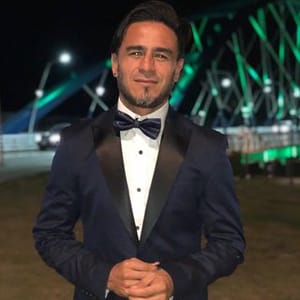Mau Rosales