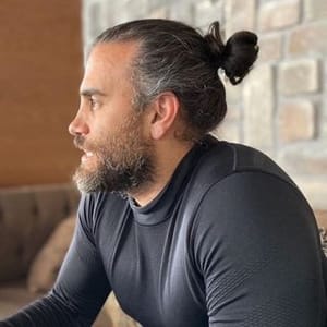 Volkan Icyuz