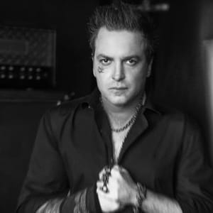 Thiago Castanho Guitar
