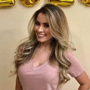 Maquiagem De Luxo Kamila