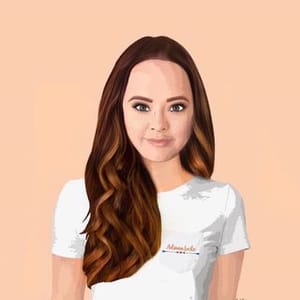 Adriana Locke