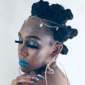 Ahya Simone