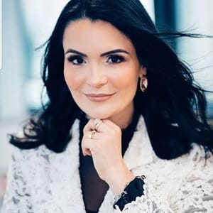 Dra Erica Amarante