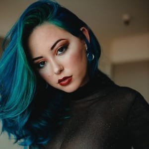 Eve Marlowe Influencer Profile - Work With Influencer Eve Marlowe