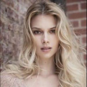 Emma Ishta