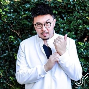 Dr Jack Yang