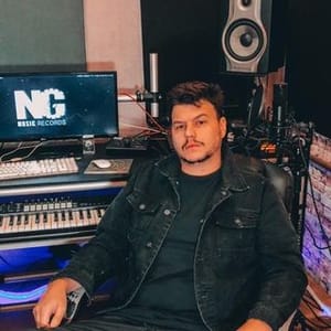 Nagetta Vnage