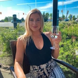 Lydia Van
