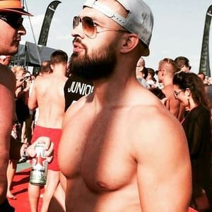 Beardisthenewsixpack