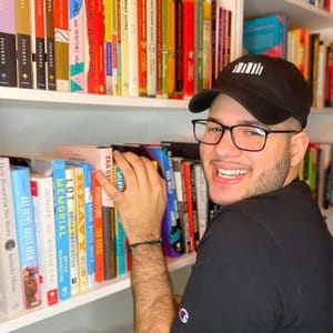 Books Tea Henny