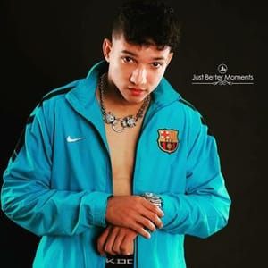 Moises Barias