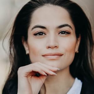 Hanna Bee