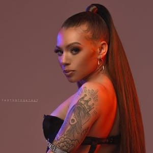 Cubana Nicole