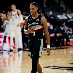 Lonnie Walker Iv