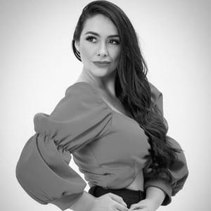 Stefany Robles